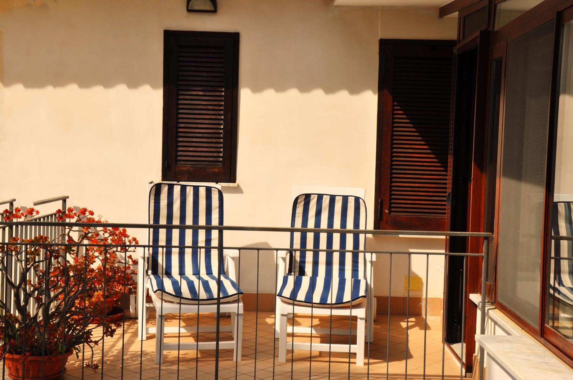 Villa Laura Sea View Apartments Santa Maria di Castellabate Habitación foto